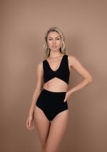 Soft Touch Seamless Reversable Bra Top Black Front